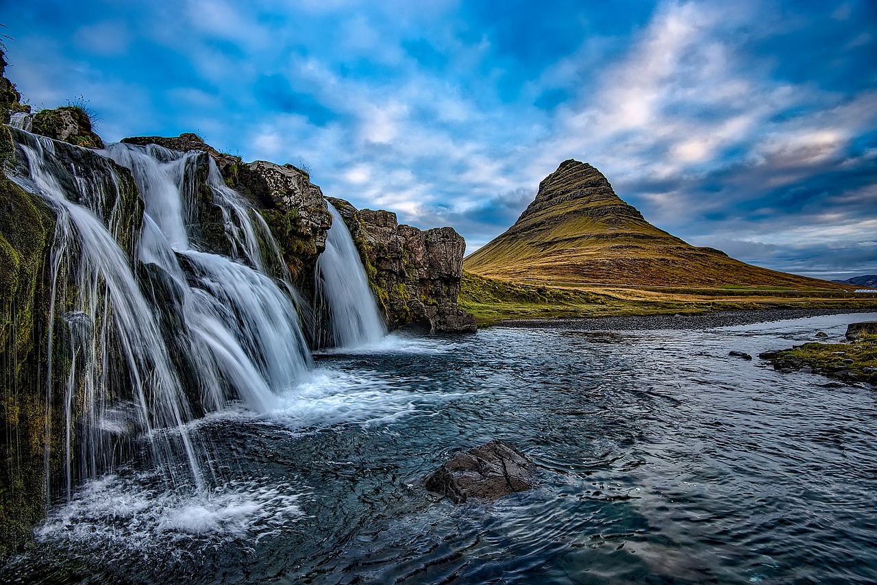 טרקים באיסלנד - מדריך למסלולי ההליכה הטובים ביותר