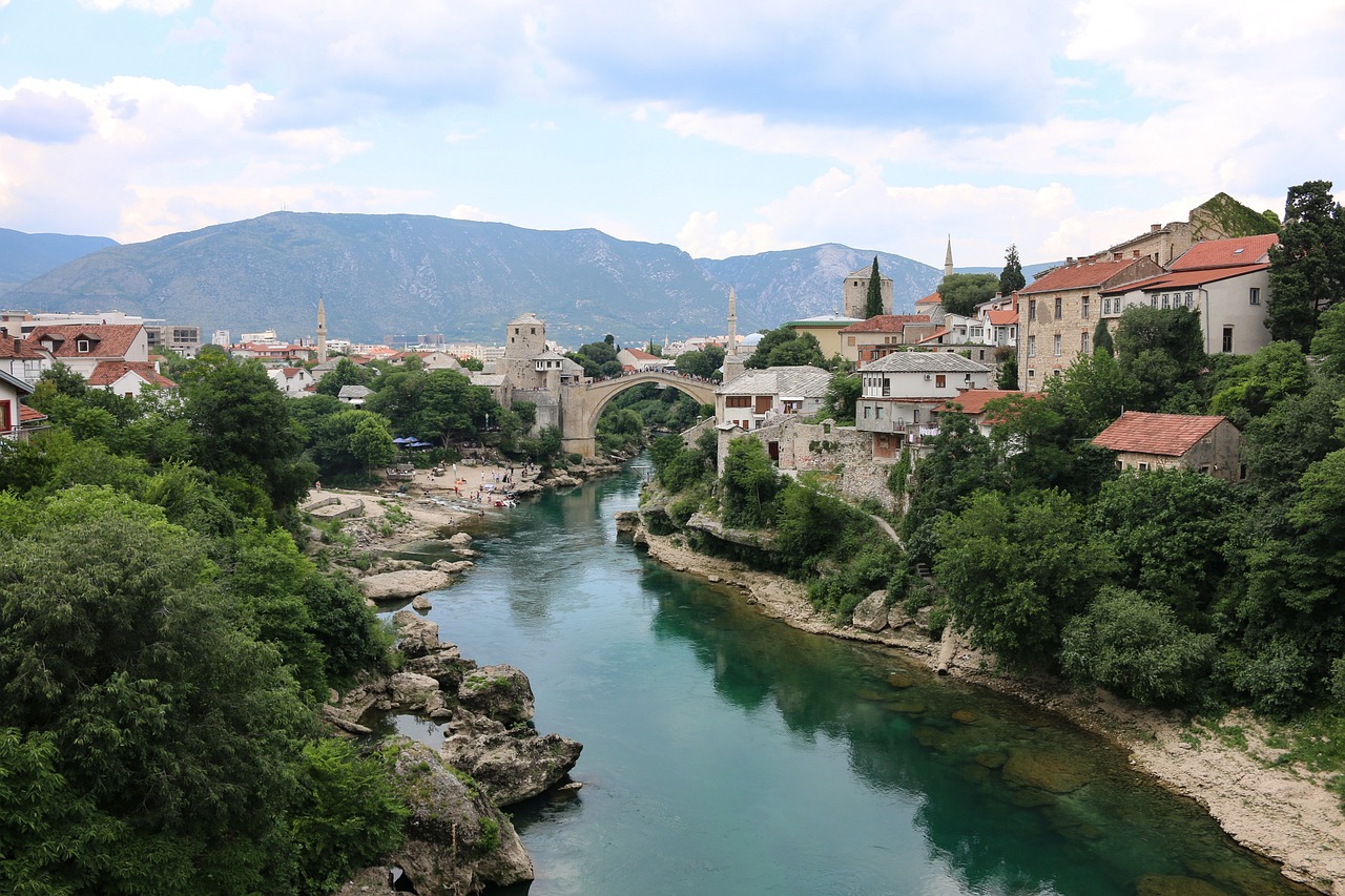 טרקים בבוסניה: גלה את היופי של האזור הכפרי